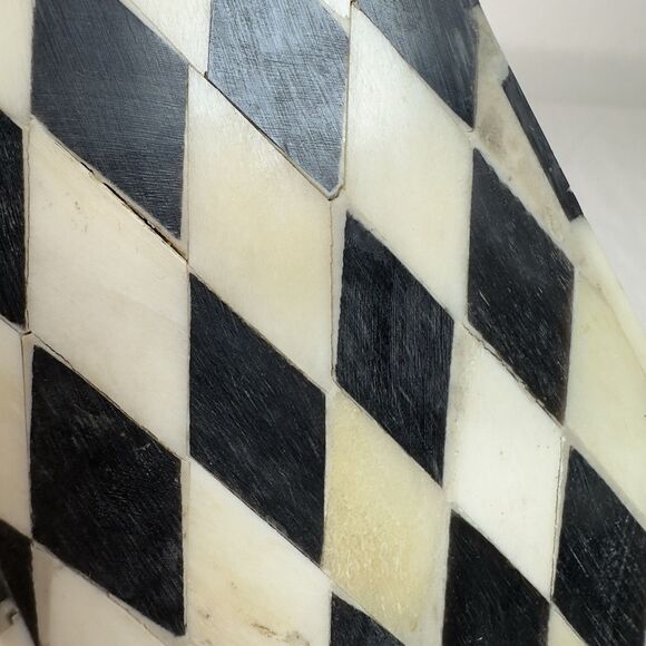 Vintage Boho Harlequin Tessellated Stone black white Obelisk - Picture 3 of 8